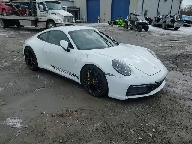2020 Porsche 911 - Image 13