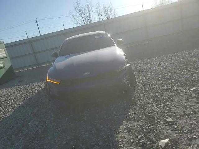 2021 Kia K5 - Image 10