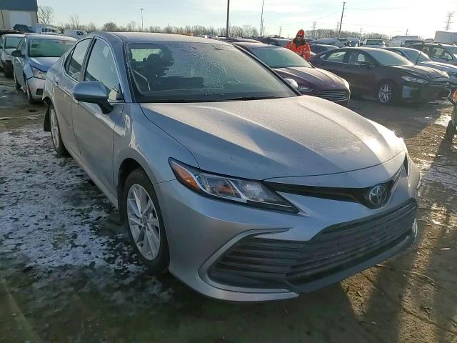 2023 Toyota Camry - Image 10