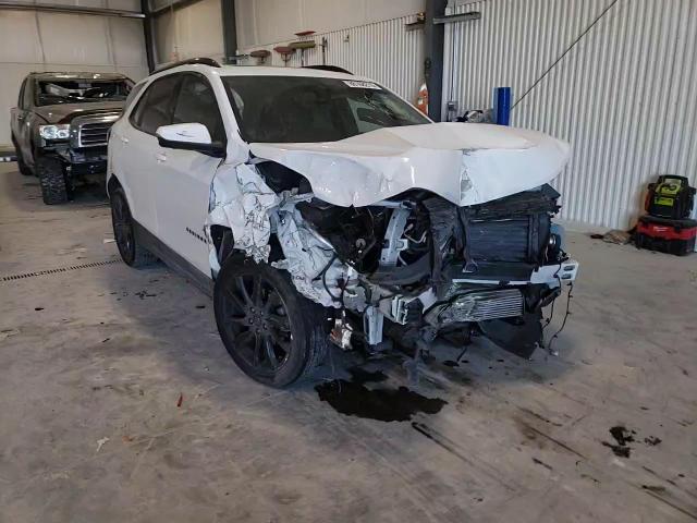 2022 Chevrolet Equinox - Image 11