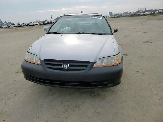 2001 Honda Accord - Image 11