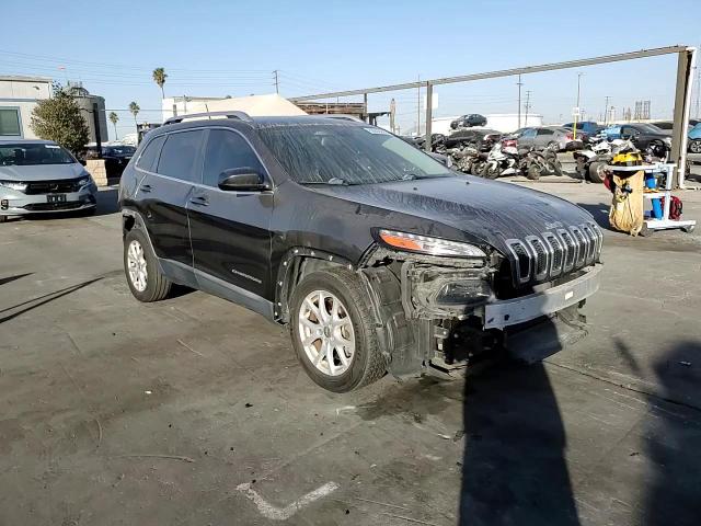 2015 Jeep Grand Cherokee - Image 11