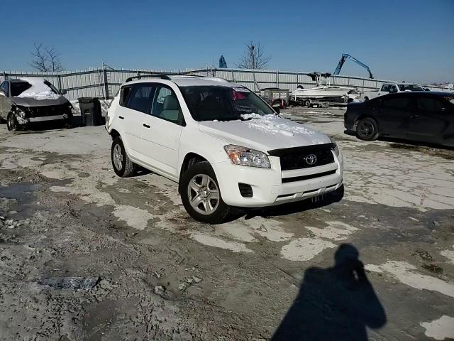 2010 Toyota RAV 4 - Image 12