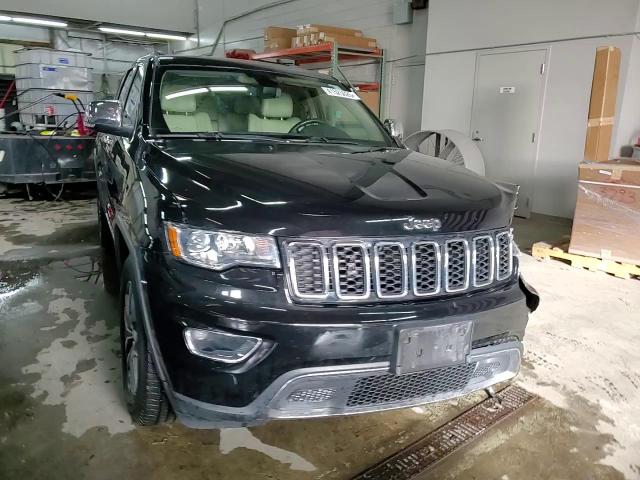 2018 Jeep Grand Cherokee - Image 14