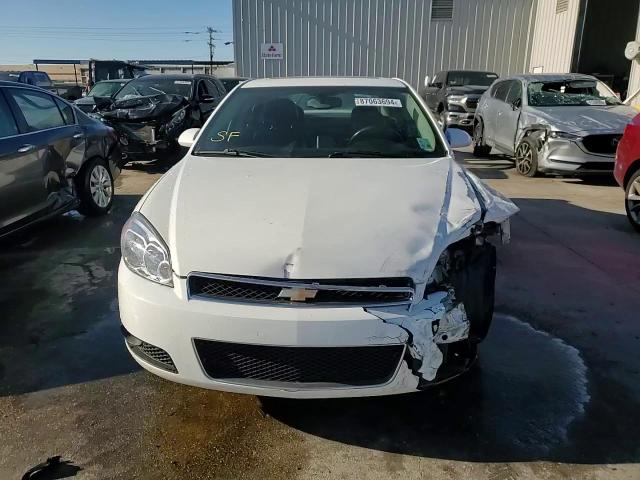 2013 Chevrolet Impala - Image 13