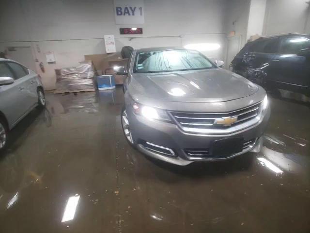 2018 Chevrolet Impala - Image 13