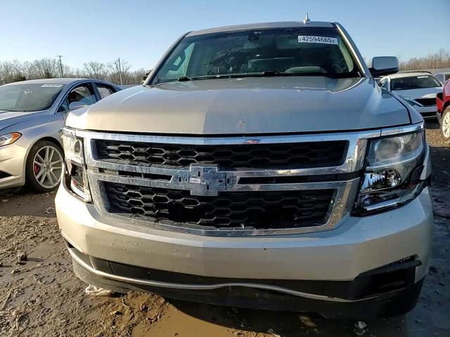 2017 Chevrolet Suburban - Image 15
