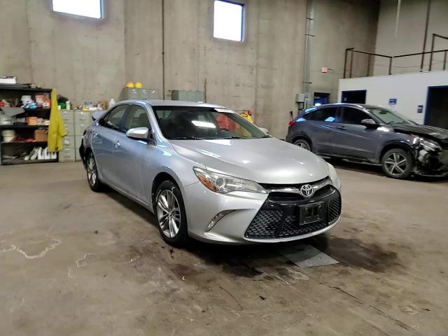 2015 Toyota Camry - Image 11