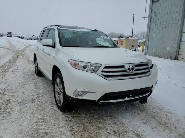 2012 Toyota Highlander - Image 14