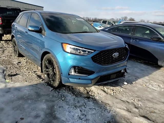 2019 Ford Edge - Image 11