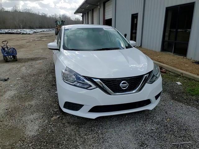 2019 Nissan Sentra - Image 11