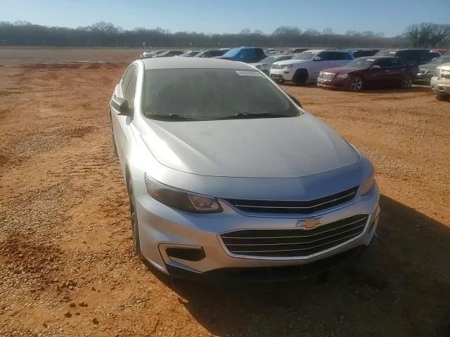 2017 Chevrolet Malibu - Image 11