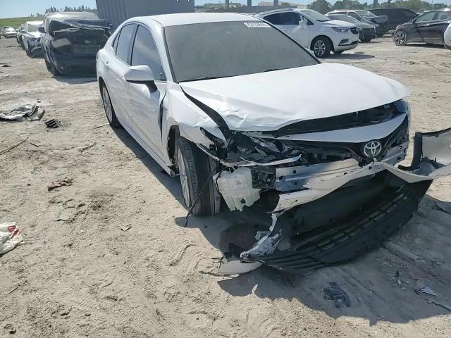 2021 Toyota Camry - Image 10