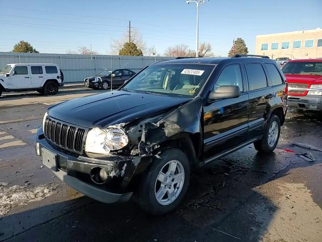 2006 Jeep Grand Cherokee - Image 13