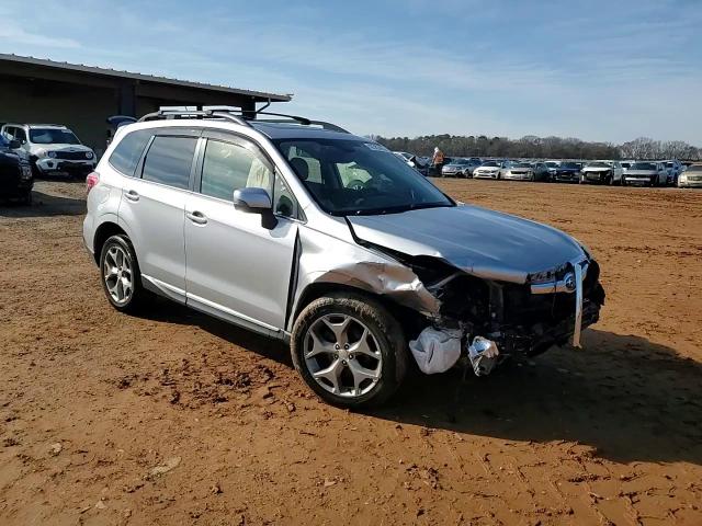2015 Subaru Forester - Image 15