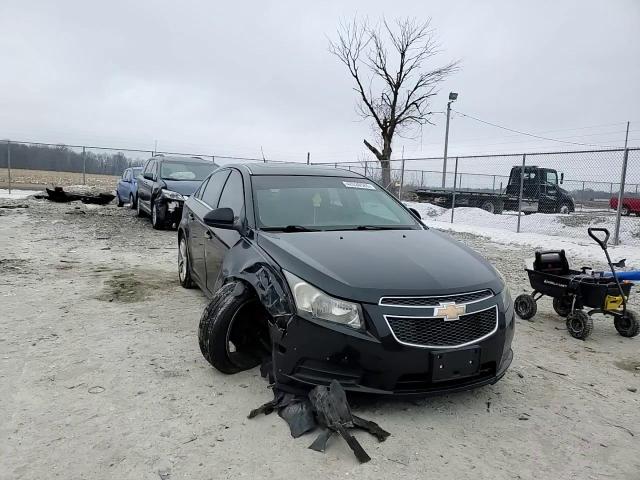 2011 Chevrolet Cruze - Image 10