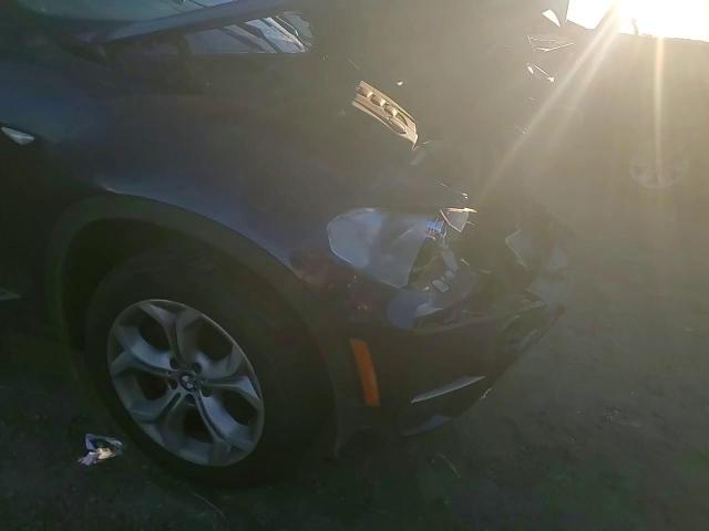 2012 BMW X5 - Image 11