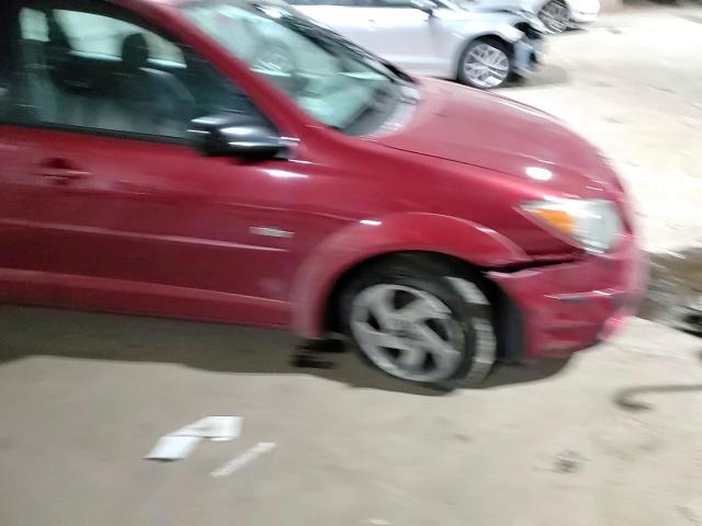 2004 Pontiac Vibe - Image 12