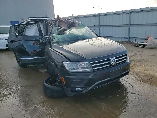 2018 Volkswagen Tiguan - Image 13