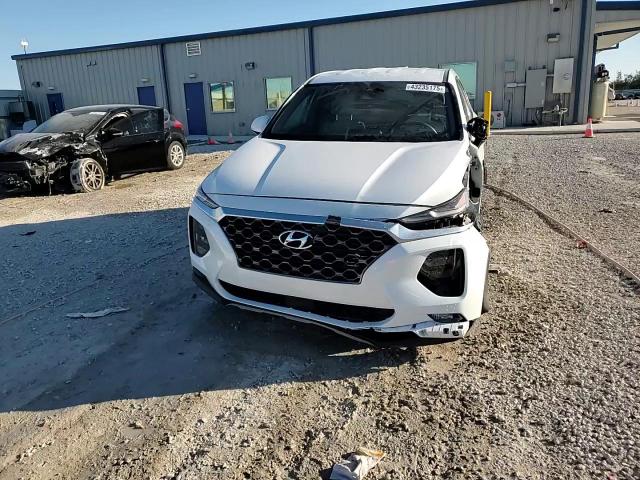 2020 Hyundai Santa Fe - Image 15