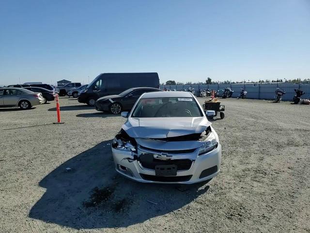 2016 Chevrolet Malibu - Image 10