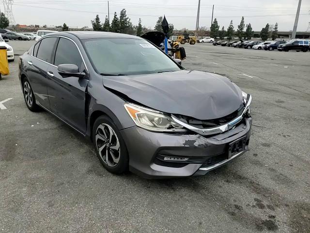 2016 Honda Accord - Image 10