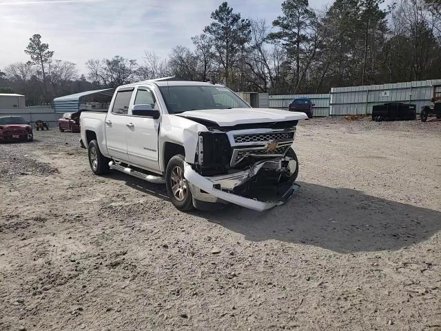2015 Chevrolet Silverado - Image 11