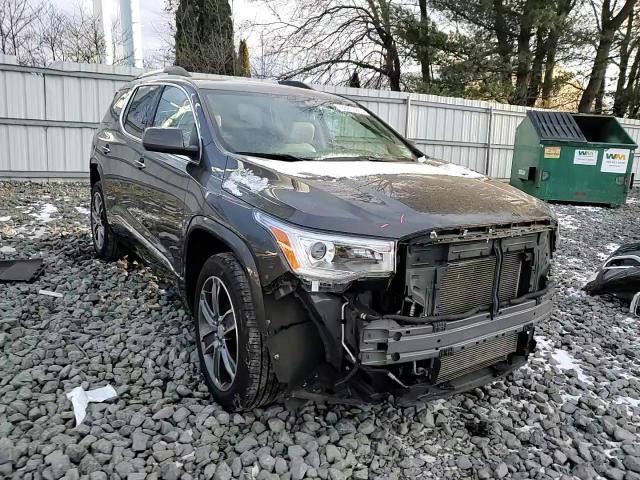 2019 GMC Acadia - Image 11