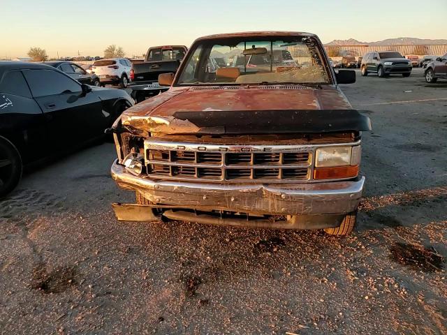 1993 Dodge Dakota - Image 10