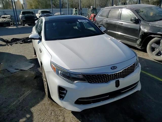 2016 Kia Optima - Image 14