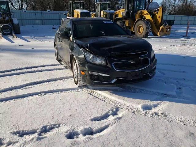 2016 Chevrolet Cruze - Image 13