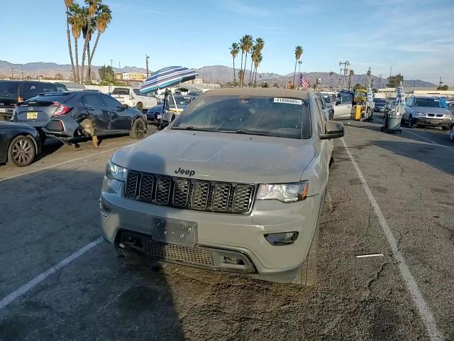 2019 Jeep Grand Cherokee - Image 11