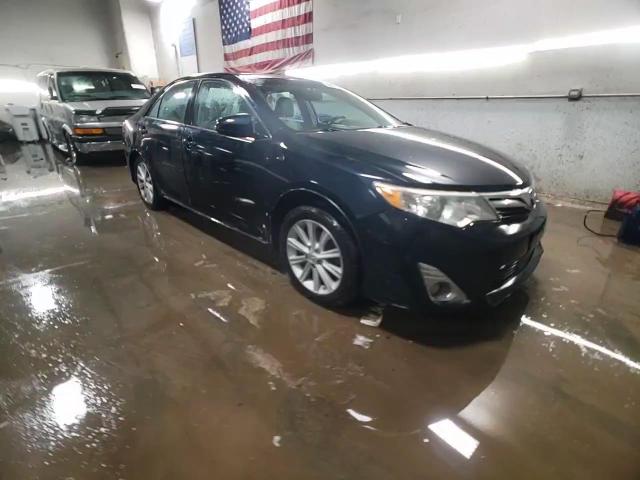 2014 Toyota Camry - Image 13