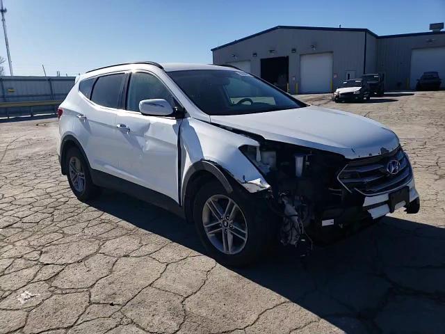2018 Hyundai Santa Fe - Image 15