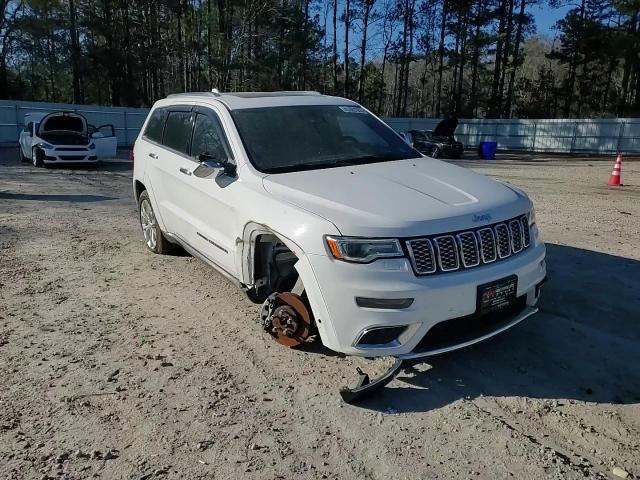 2019 Jeep Grand Cherokee - Image 12