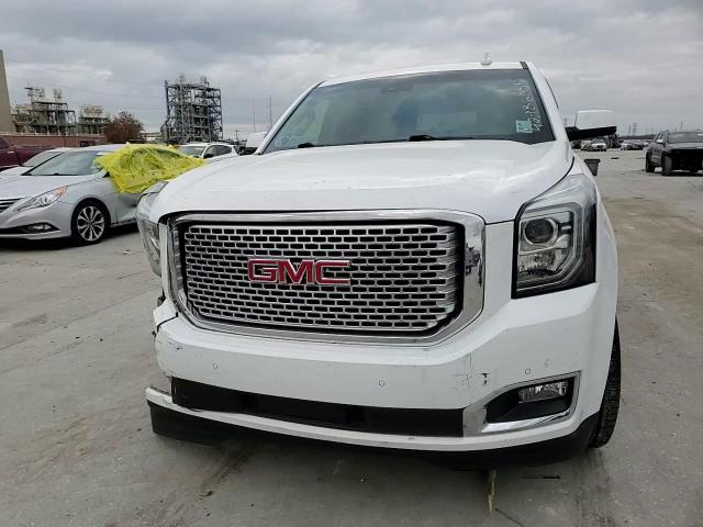2016 GMC Yukon - Image 11