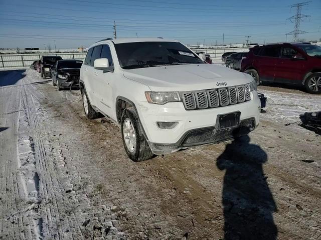 2018 Jeep Grand Cherokee - Image 10