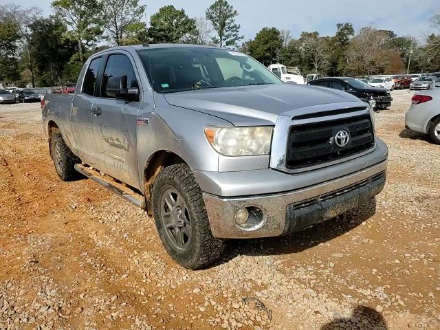 2012 Toyota Tundra - Image 11