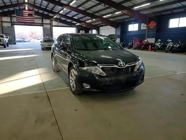 2010 Toyota Venza - Image 12