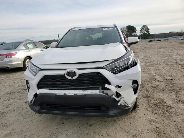 2019 Toyota RAV 4 - Image 12