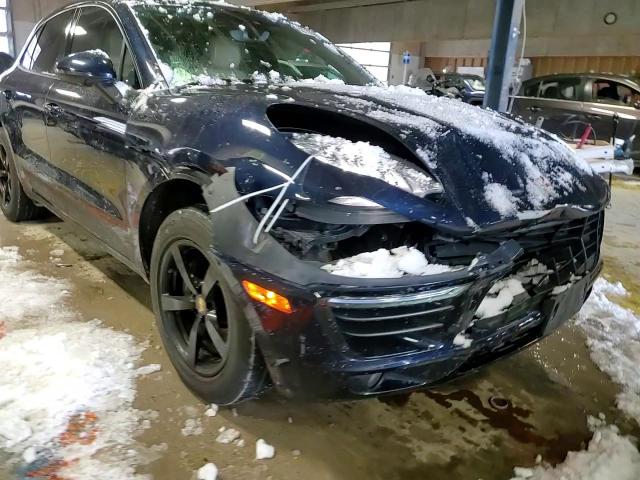 2017 Porsche Macan - Image 11