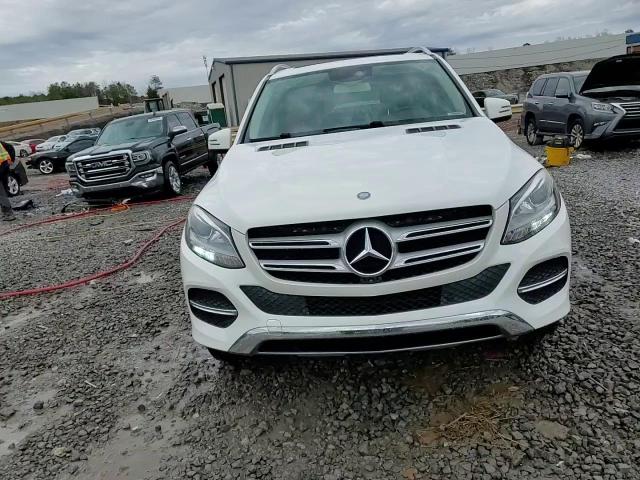 2017 Mercedes-Benz GLE - Image 14