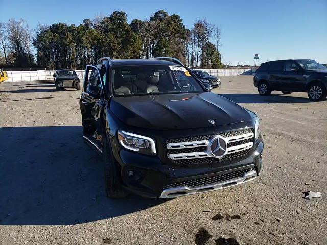 2021 Mercedes-Benz GLB - Image 12