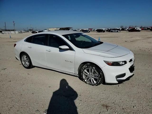 2016 Chevrolet Malibu - Image 11