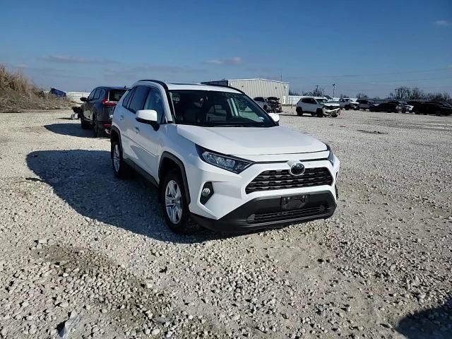 2021 Toyota RAV 4 - Image 12