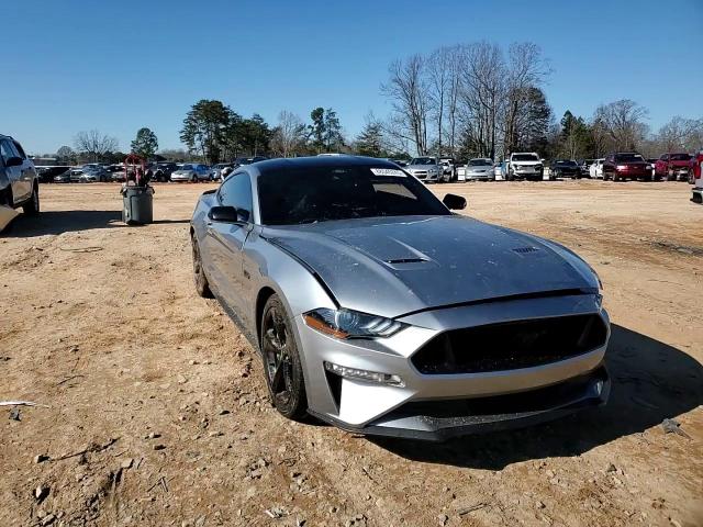 2021 Ford Mustang - Image 11