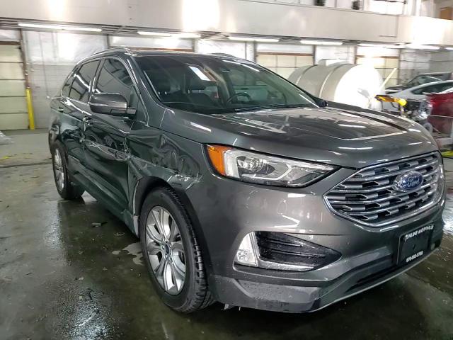 2019 Ford Edge - Image 14