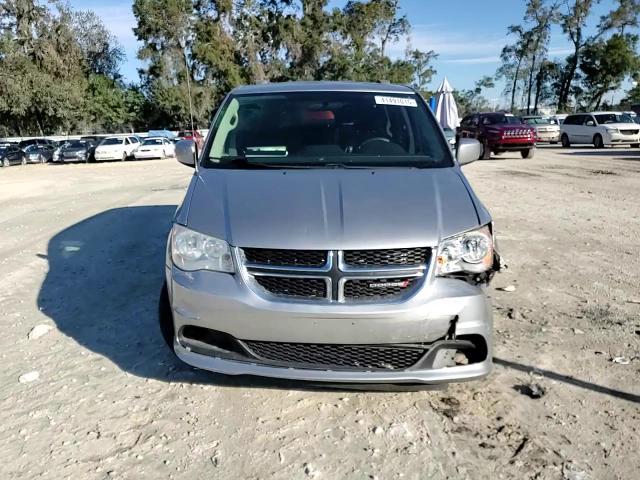 2015 Dodge Caravan - Image 11