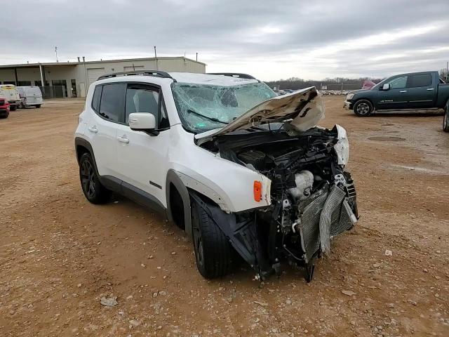2018 Jeep Renegade - Image 15