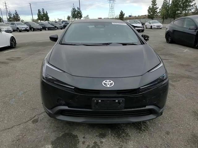 2024 Toyota Prius - Image 11